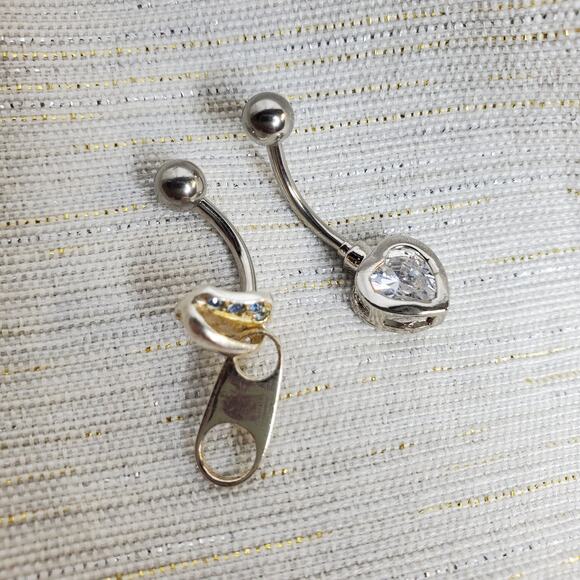 2 Belly Button Rings Zipper Pull & Crystal Heart - Picture 1 of 8